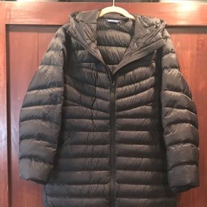 Womens Lands End down coat